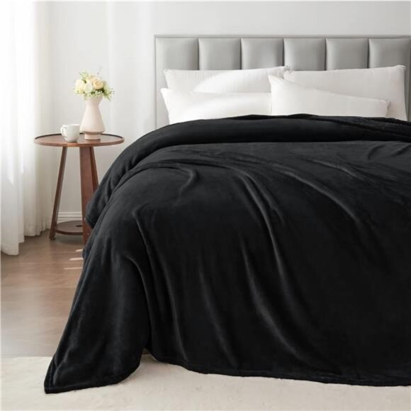 Fleece Blankets Queen Size for Bed, Luxury Plush Cozy Fuzzy Black - Picture 6 of 7